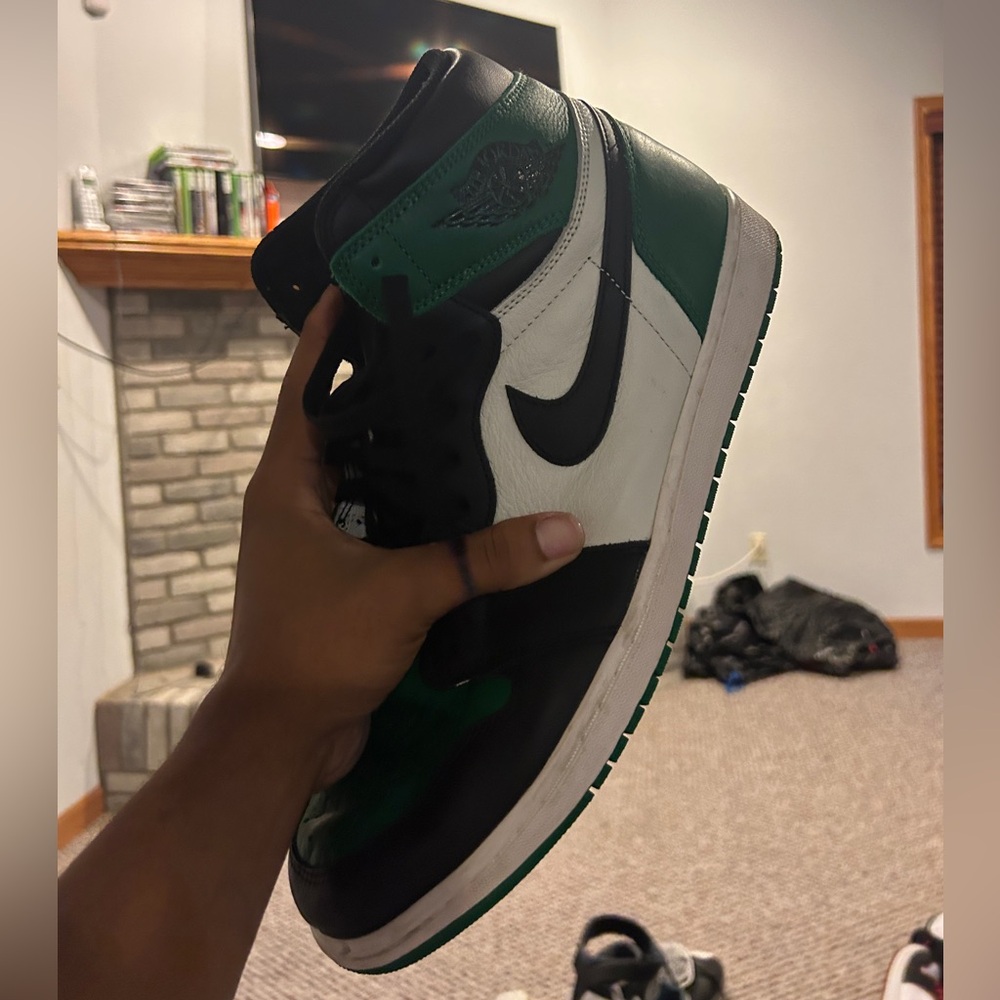 Jordan 1 Retro High Pine Green